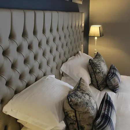 Red Dragon Kirkby Lonsdale